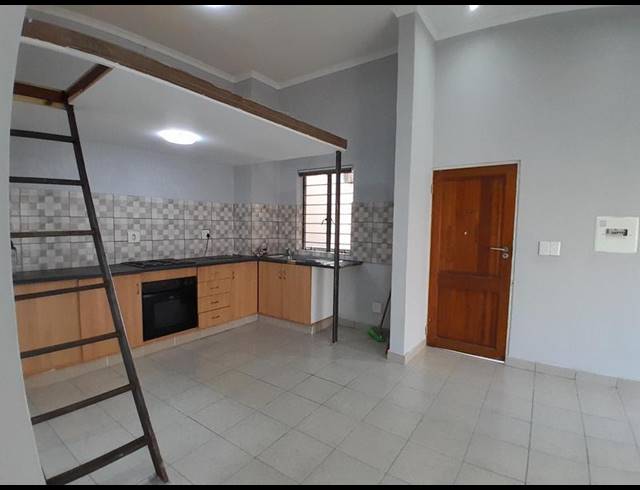 1 BEDROOM APARTMENT FOR SALE IN ELDO LAKES ESTATE